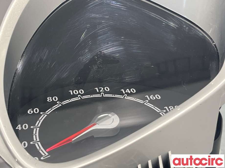 Instrumentpanel til Ford Fiesta 2008-2012 (Type VI, Fase 1)  (FORD|1786854)