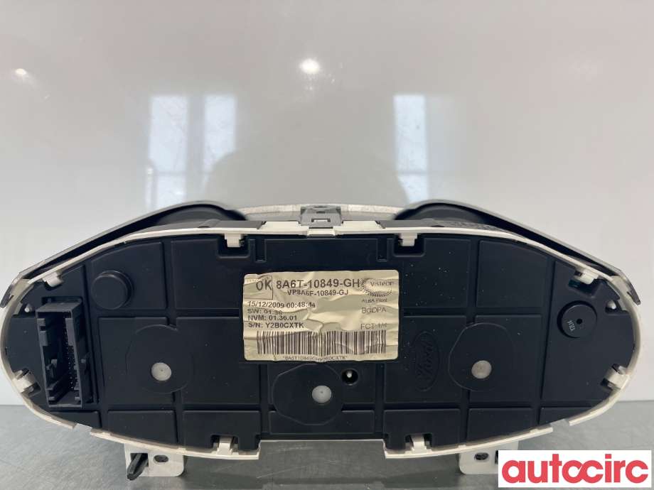 Instrumentpanel til Ford Fiesta 2008-2012 (Type VI, Fase 1)  (FORD|1786854)