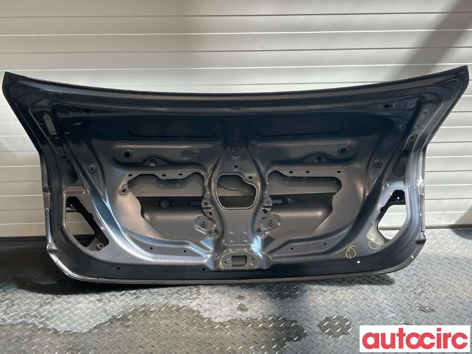 Bakluke sedan til Toyota Corolla 2007-2013  (TOYOTA|6440102290)