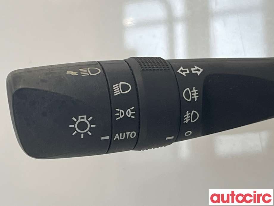 Bryter blink til Toyota C-HR 2016-->>  (TOYOTA|84140F4050|)