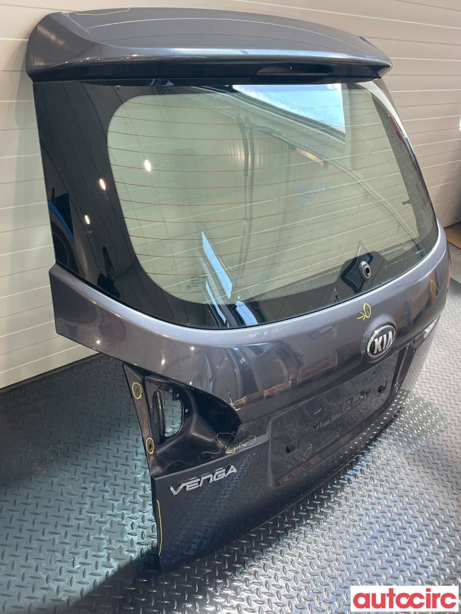 Bakluke combi til Kia Venga 2010-2017  (KIA|737001P000)
