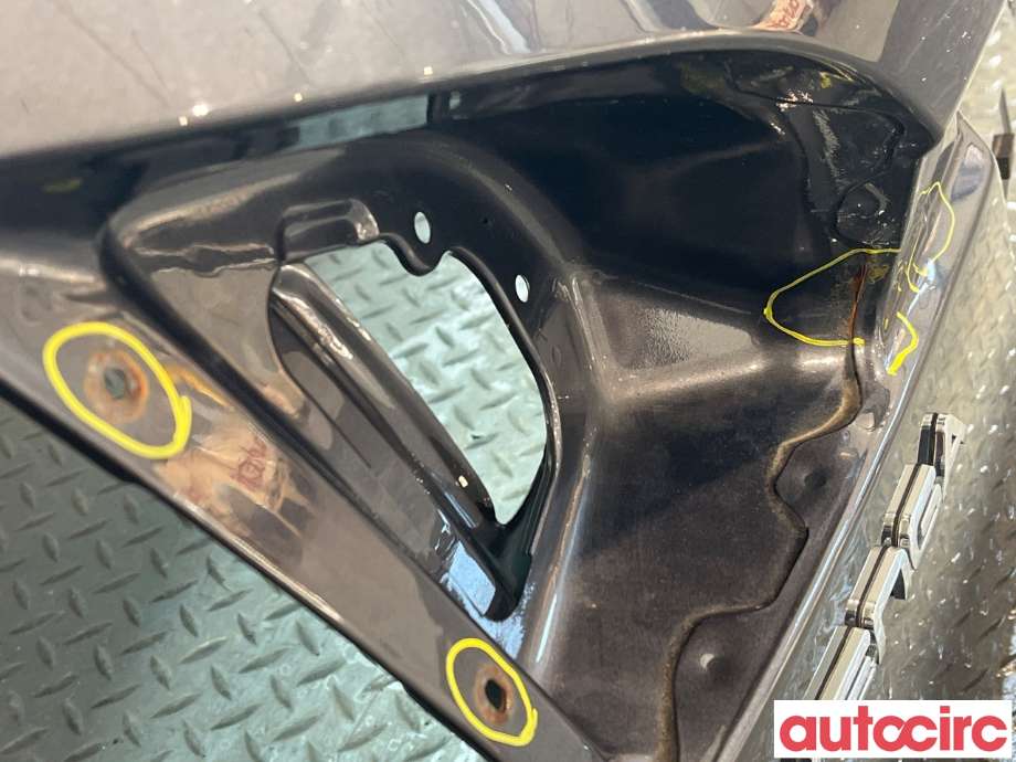 Bakluke combi til Kia Venga 2010-2017  (KIA|737001P000)