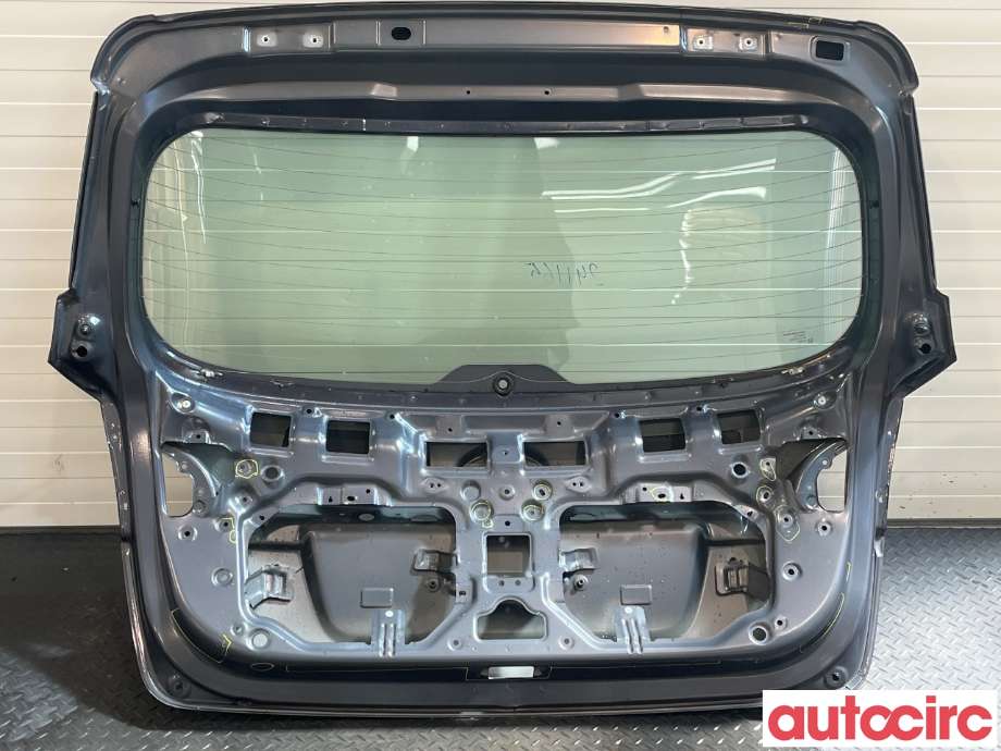 Bakluke combi til Kia Venga 2010-2017  (KIA|737001P000)