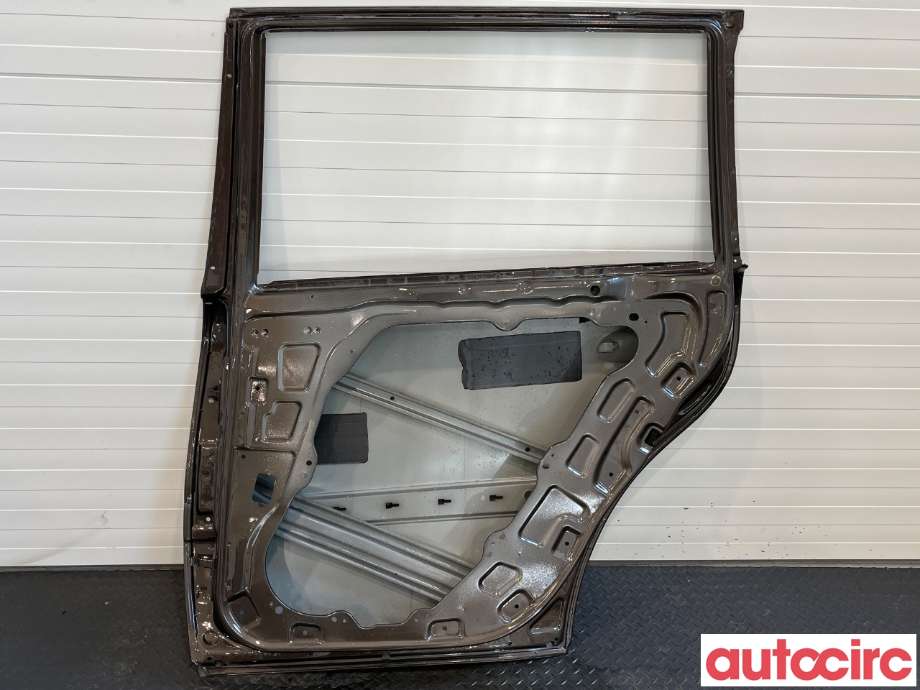 Dør høyre bak til Mercedes GL 2006-2012 (X164) (X164) (MERCEDES|A1647301005)