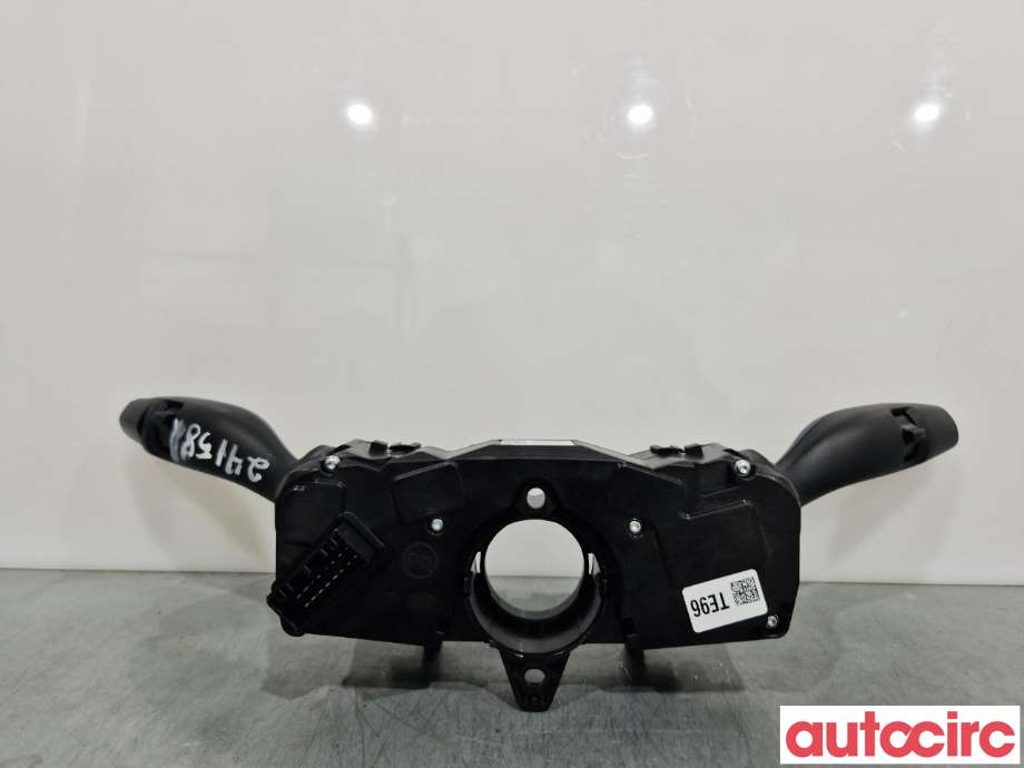 Bryter combi til Kia e-Soul 2019-->> (Type III)  (KIA|93404K0960||93404-K0960)