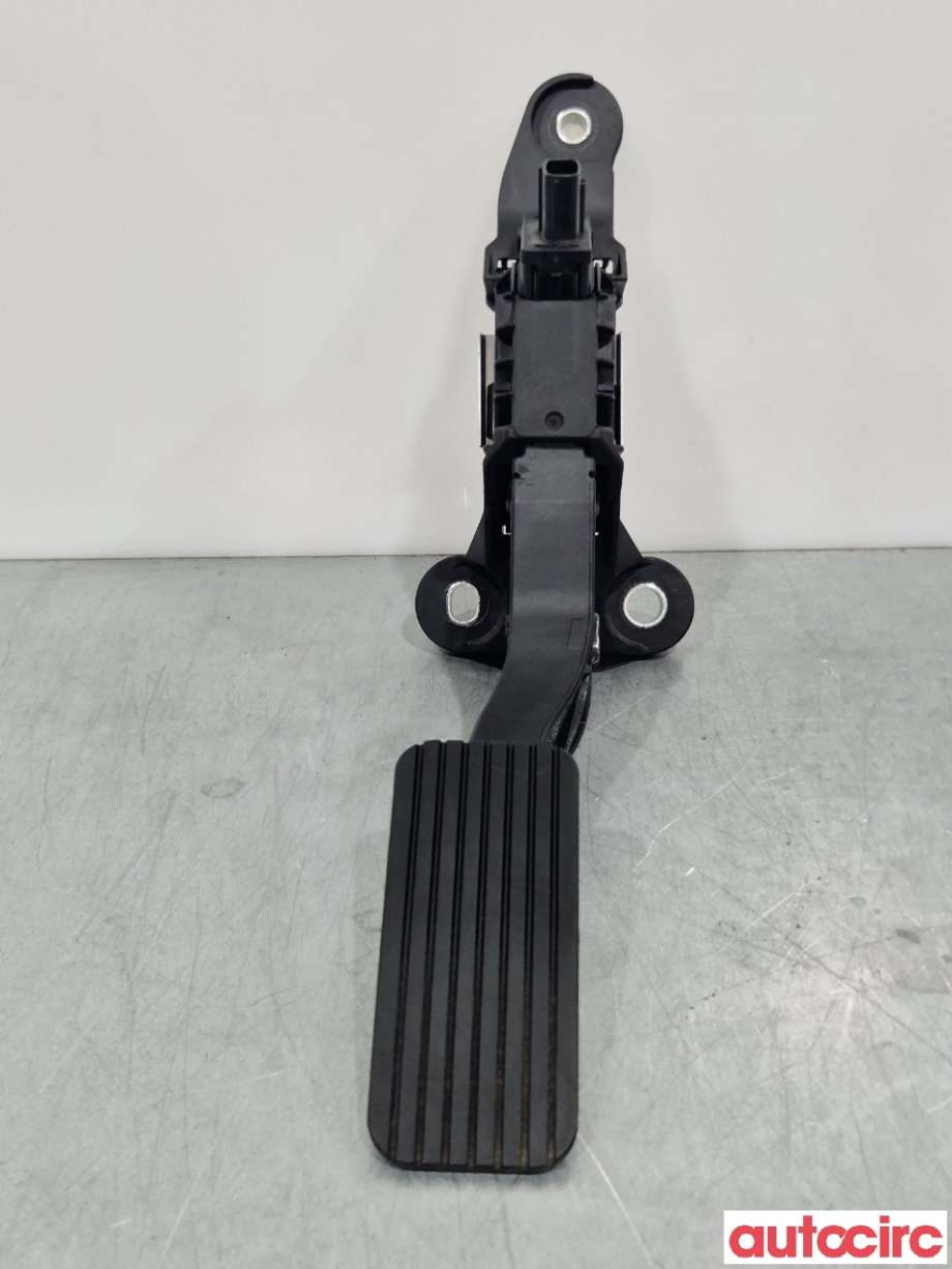 Pedal gass til Kia e-Soul 2019-->> (Type III)  (KIA|32700H8100|)