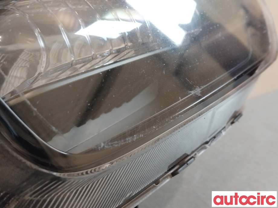 Frontlykt venstre halogen til Kia e-Soul 2019-->> (Type III)  (KIA|92201J2000|92201J2)