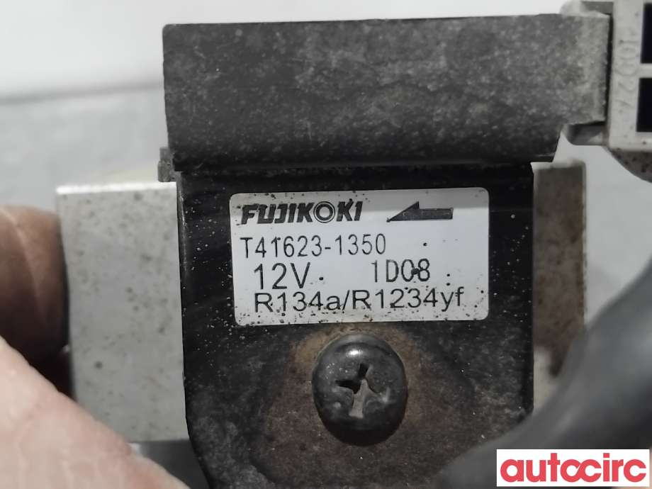 Diverse deler til Kia e-Soul 2019-->> (Type III)  (KIA|97774J2510|T41623-1350|)