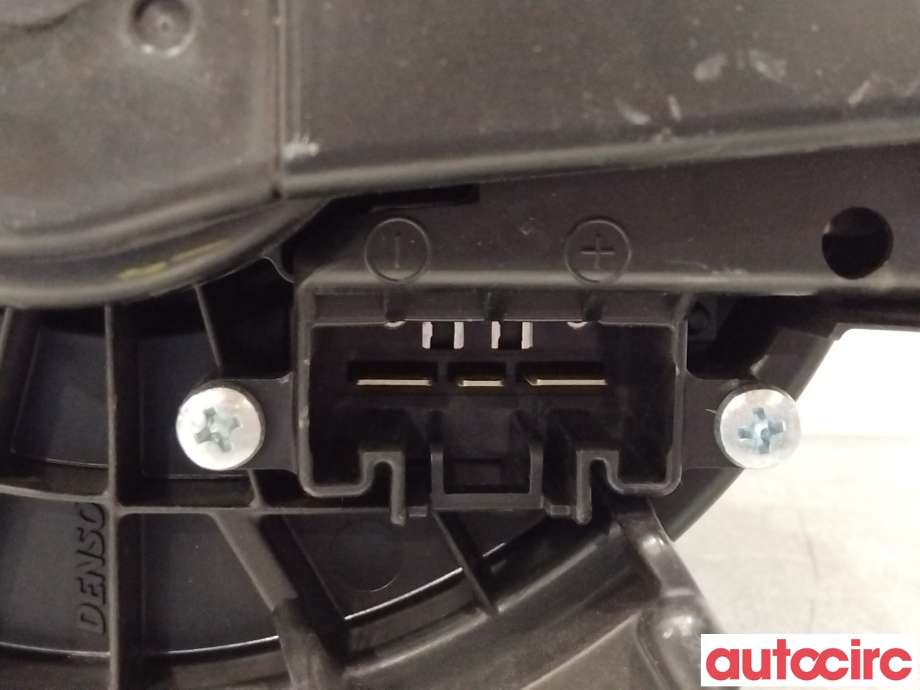Varmeapparat motor til Toyota Yaris 2012-2014 (Type III, Fase 1)  (TOYOTA|871030D220|)