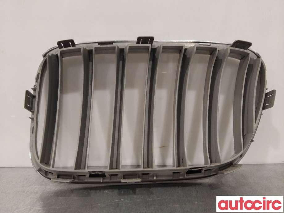 Grill høyre til BMW X3 2010-2017 (F25) (F25) (BMW|51117210726|)