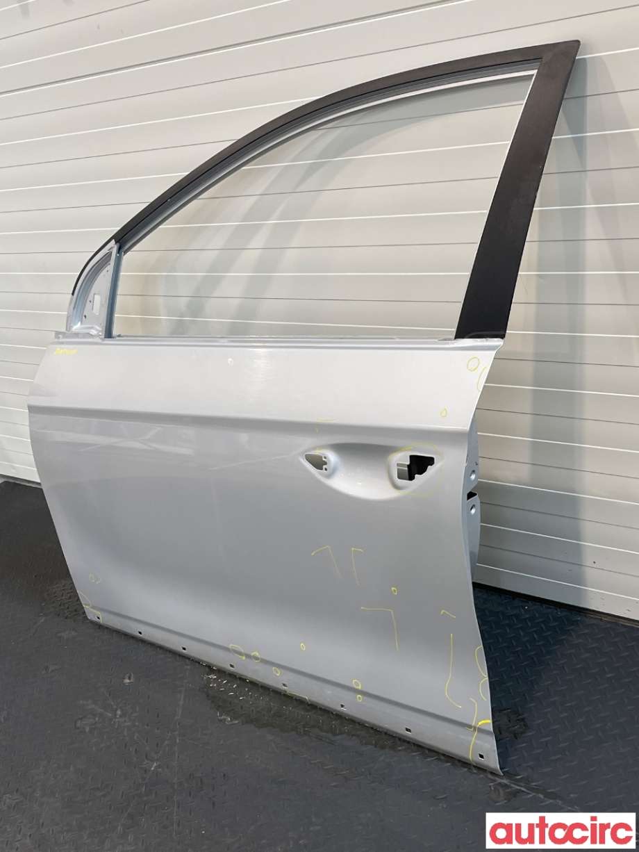 Dør venstre foran til Hyundai Ioniq Electric 2016-2019 (Fase 1)  (HYUNDAI|76003G2010)