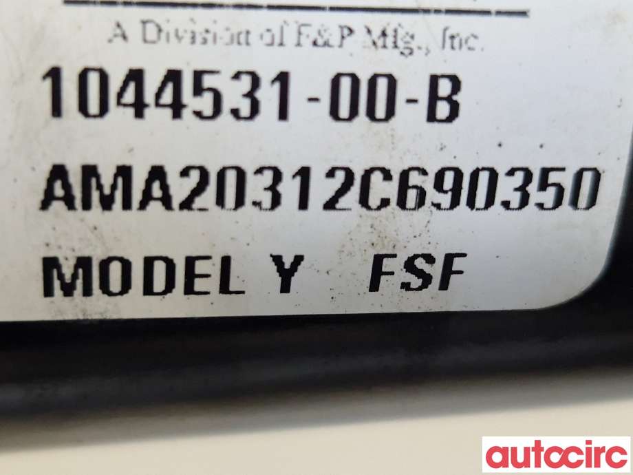 Diverse deler til Tesla Model 3 2018-2023 (Fase 1)  (TESLA|1044531-00-A||1044531-00-B)