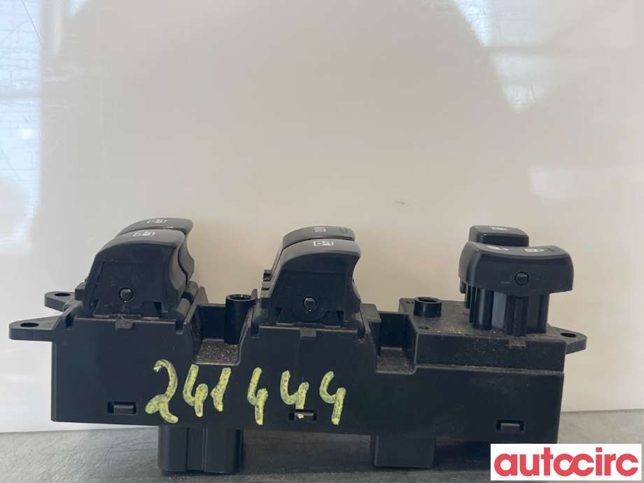 Bryter ruteheis til Mitsubishi Outlander 2015-->> (Type III, Fase 2)  (MITSUBISHI|8608A347|)