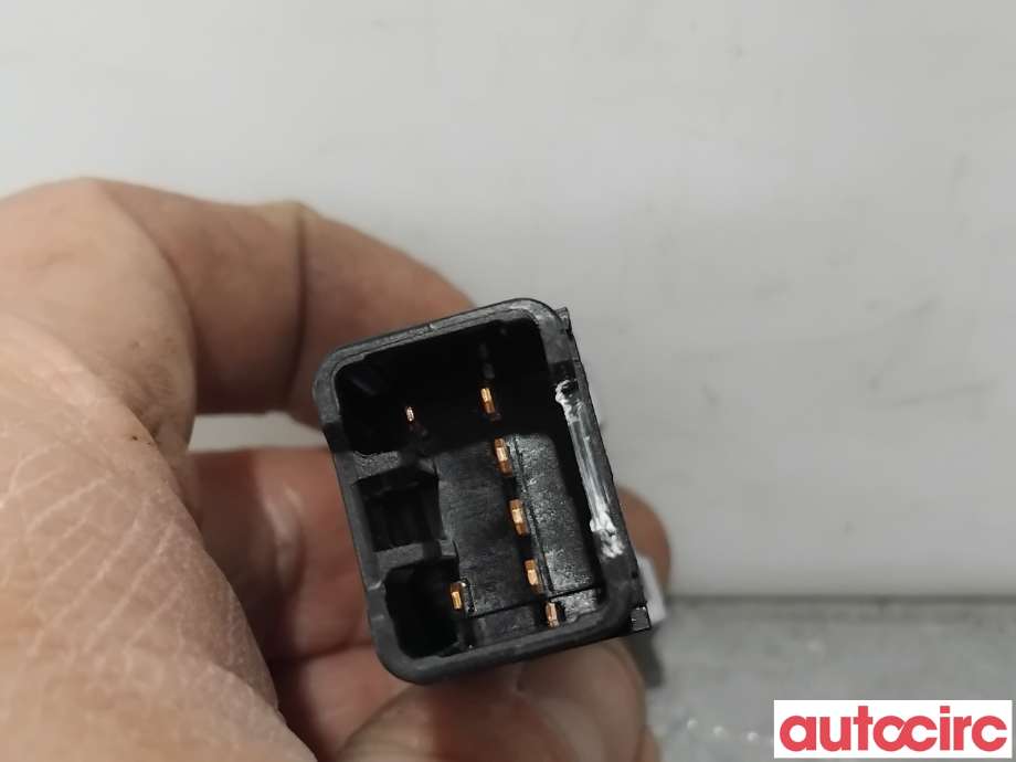 Bryter Antispinn til Kia Venga 2010-2017  (KIA|937501P100|)