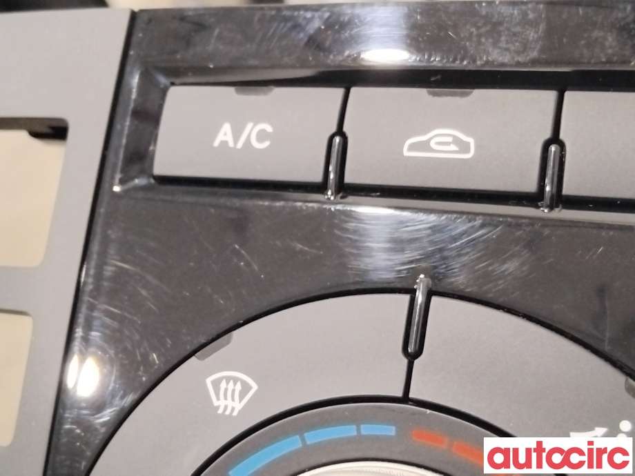 Varmeapparat betjening til Kia Venga 2010-2017  (KIA|972501P150EQ||97250-1P150)
