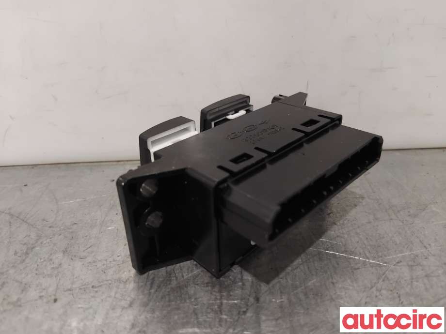 Bryter diverse til Kia Venga 2010-2017  (KIA|937001P150||93700-1P150)