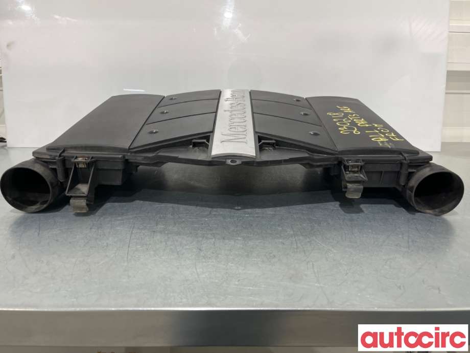 Luftfilterboks til Mercedes CLK 2002-2009 (C209) (C209) (MERCEDES|A1120901101|)