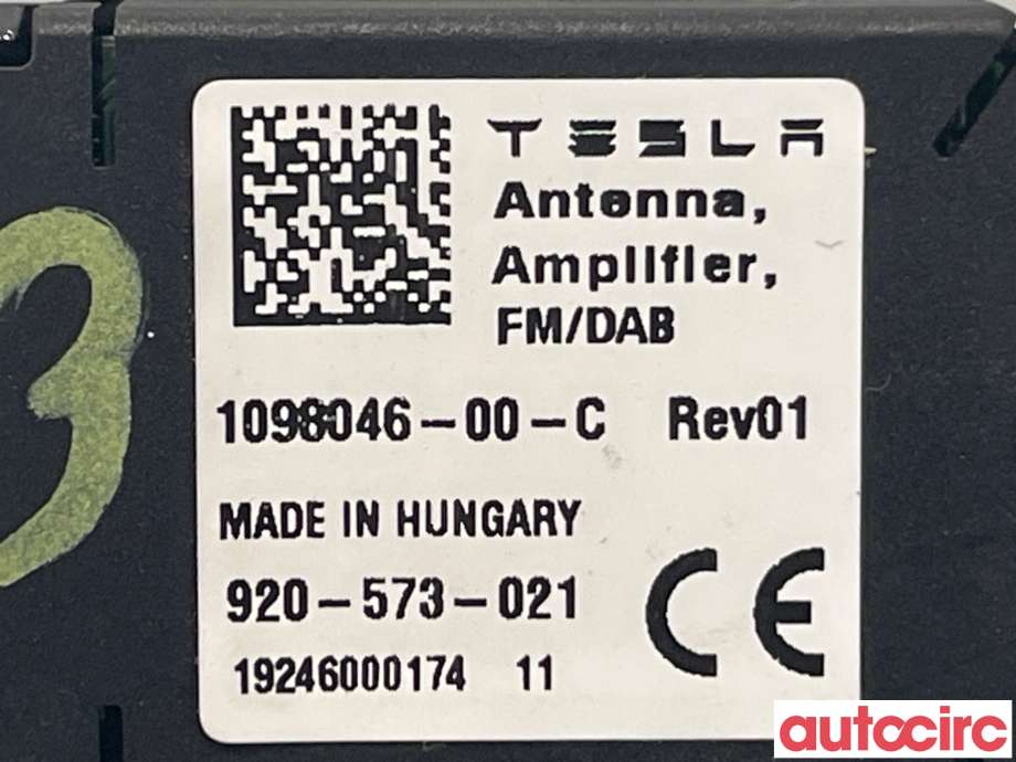 Antenne forsterker til Tesla Model 3 2018-2023 (Fase 1)  (TESLA|1098046-00-C)