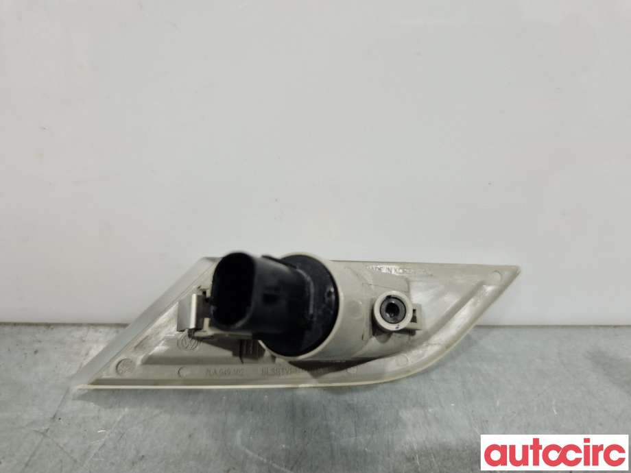 Blinklykt side høyre til VW Transporter / Caravelle 2019-->> (T6.1) (T6.1) (VOLKSWAGEN|7LA949102|)