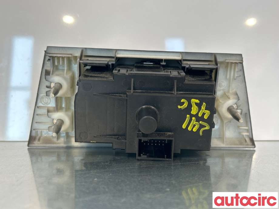 Bryter lys til BMW 3-Serie 2005-2011 (E90/E91/E92/E93) (E90/E91/E92/E93) (BMW|61319169404|9169404)