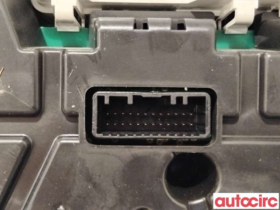Instrumentpanel til Opel Vivaro B 2014-2019  (OPEL|93458726|248107330R|93461383)