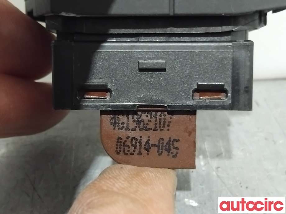 Bryter diverse til Audi A6 2014-2018 (Type IV, Fase 2) (C7) (C7) (AUDI|4G1962107||4G1862107)