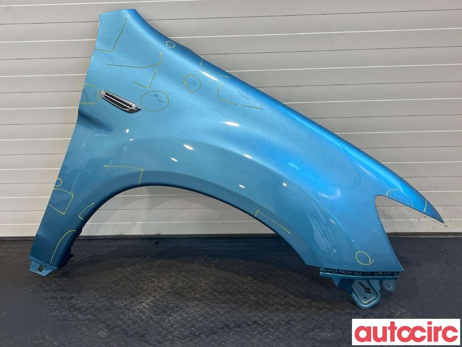 Skjerm høyre foran til Mitsubishi ASX, 2010-2019  (MITSUBISHI|5220F466)