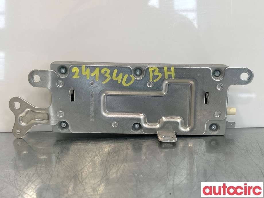 Bilstereo diverse til Tesla Model 3 2018-2023 (Fase 1)  (TESLA|1079755-00-E|1079755-00-D)