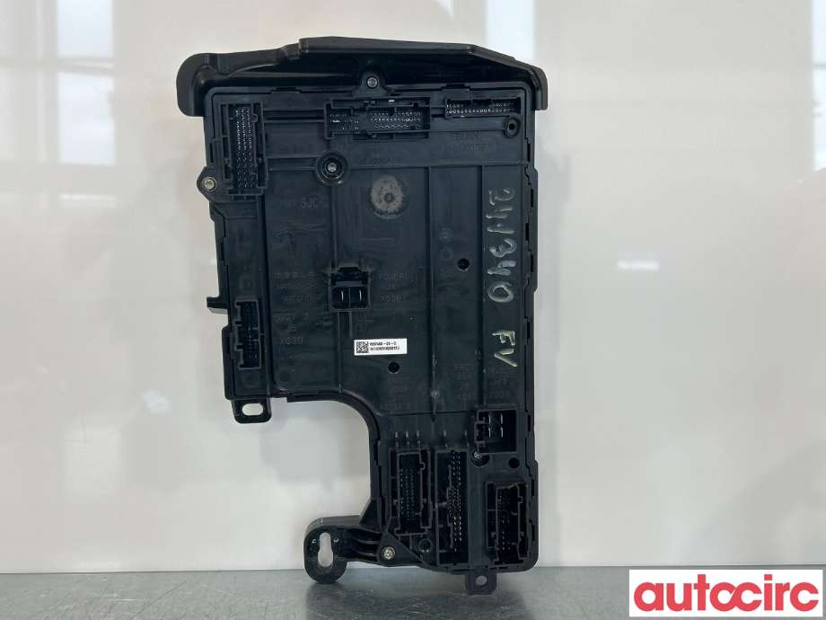 Styreenhet diverse til Tesla Model 3 2018-2023 (Fase 1)  (TESLA|1567455-02-D||1657455-00-C)