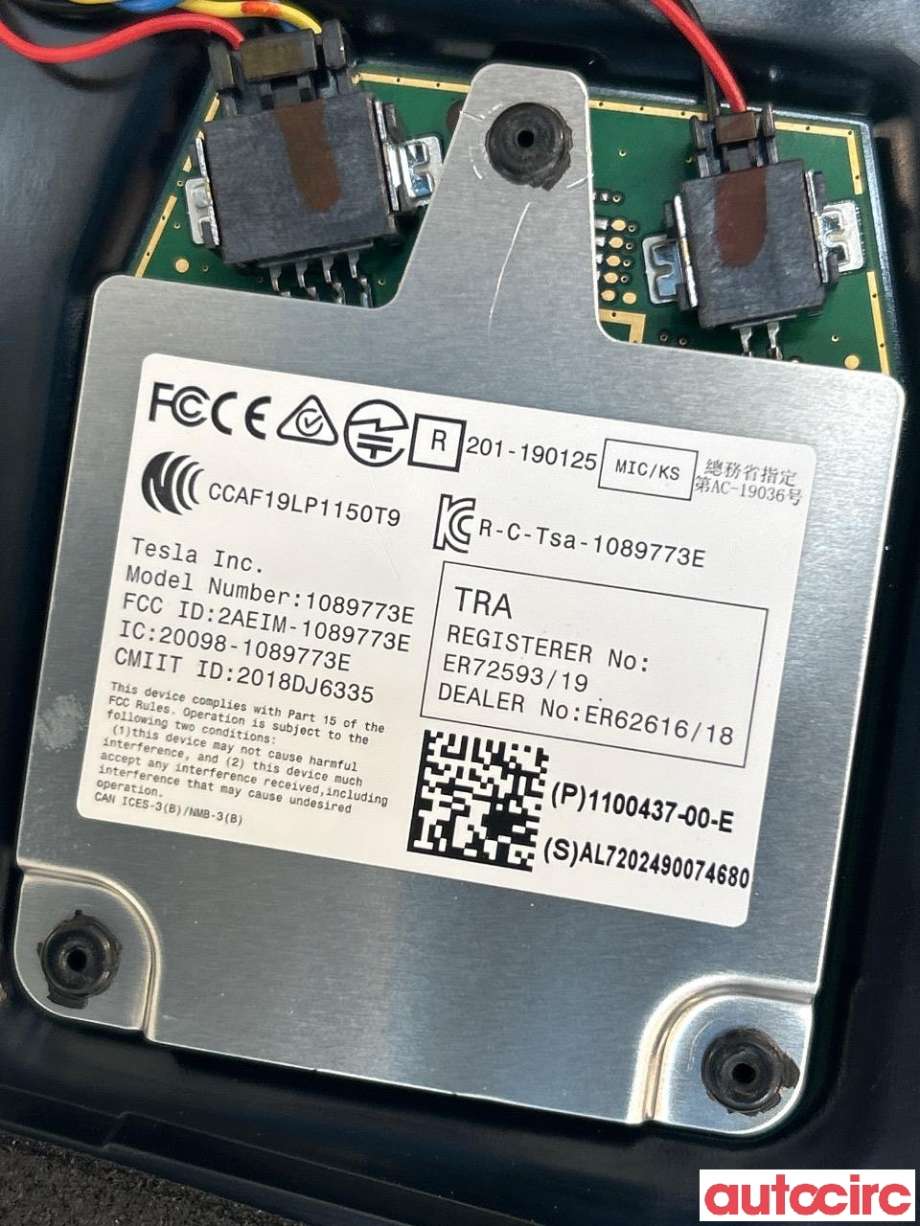 Kamera til Tesla Model 3 2018-2023 (Fase 1)  (TESLA|1109253-00-J|1100437-00-E)