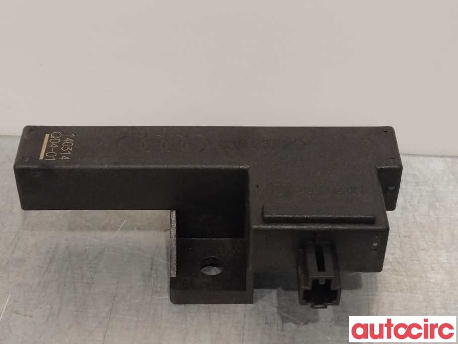 Diverse deler til Audi A6 2014-2018 (Type IV, Fase 2) (C7) (C7) (AUDI|8K0907247)