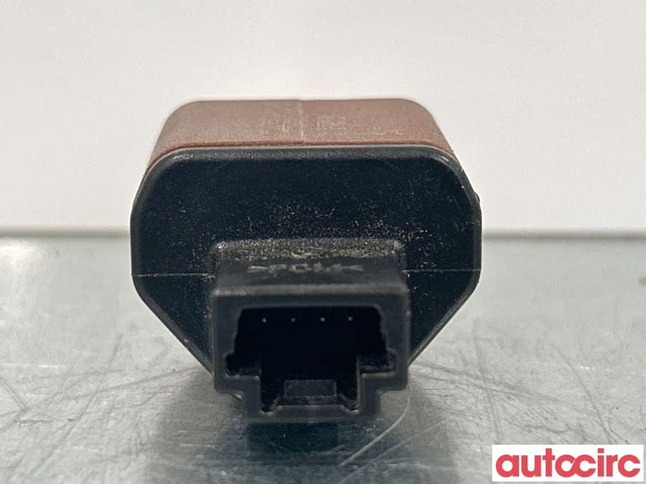 Sensor diverse til Tesla Model 3 2018-2023 (Fase 1)  (TESLA|1044681-00-B)