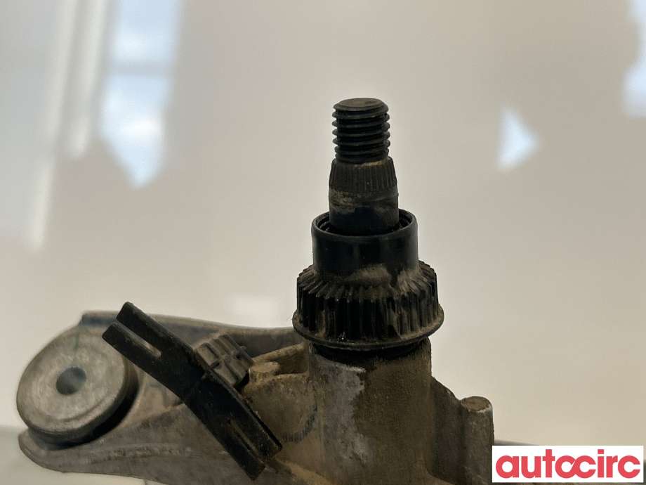 Viskermotor frontrute til BMW 3-Serie 2005-2011 (E90/E91/E92/E93) (E90/E91/E92/E93) (BMW|61617161711|404959|6978263)