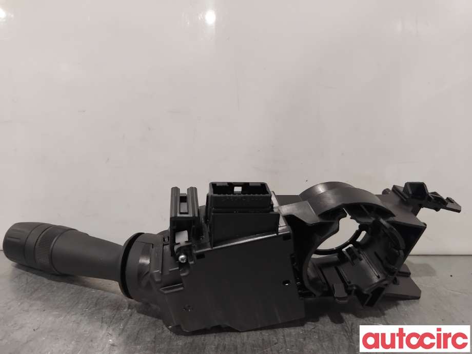 Bryter blink til Toyota RAV4 2013-2015 (Type IV, Fase 1)  (TOYOTA|8414033250||33250)