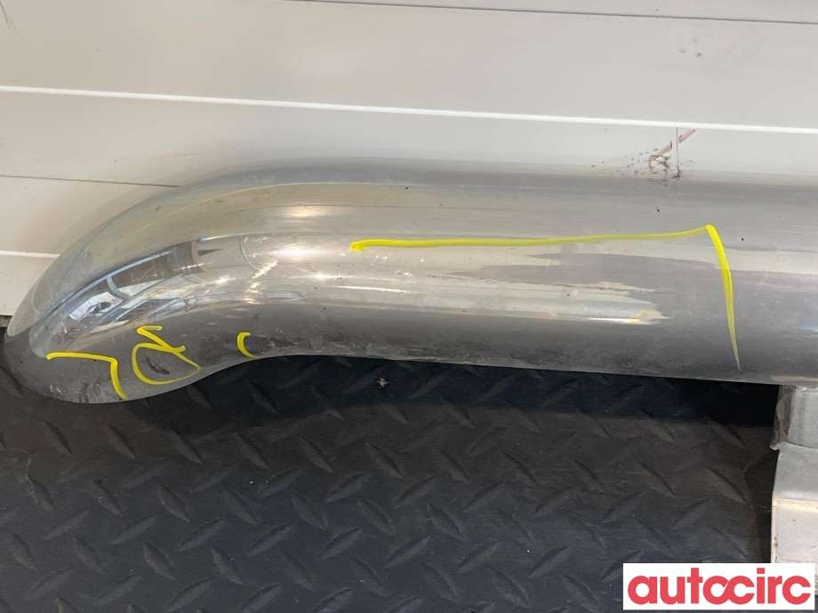 Stigtrinn/stigbrett til VW Amarok 2016-2022 (Type I, Fase 2)  (VOLKSWAGEN|2H0071693A)