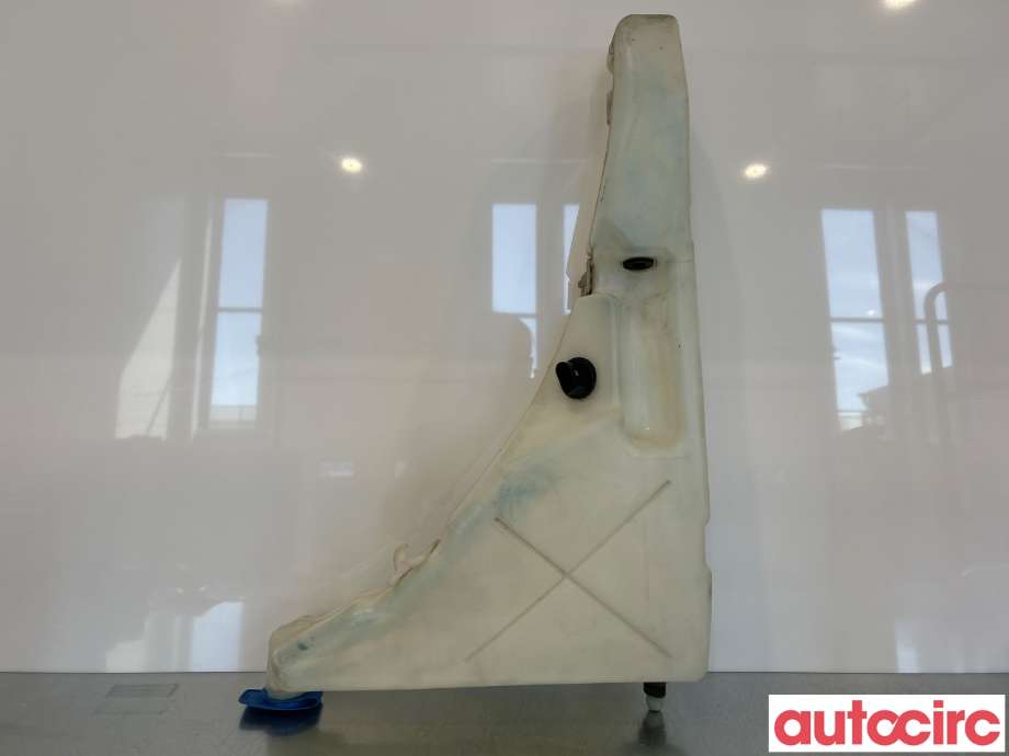 Spylertank til Audi A8 2010-2013 (Type III, Fase 1) (AUDI|4H0955453C|4H0955453B|4H0955451B)