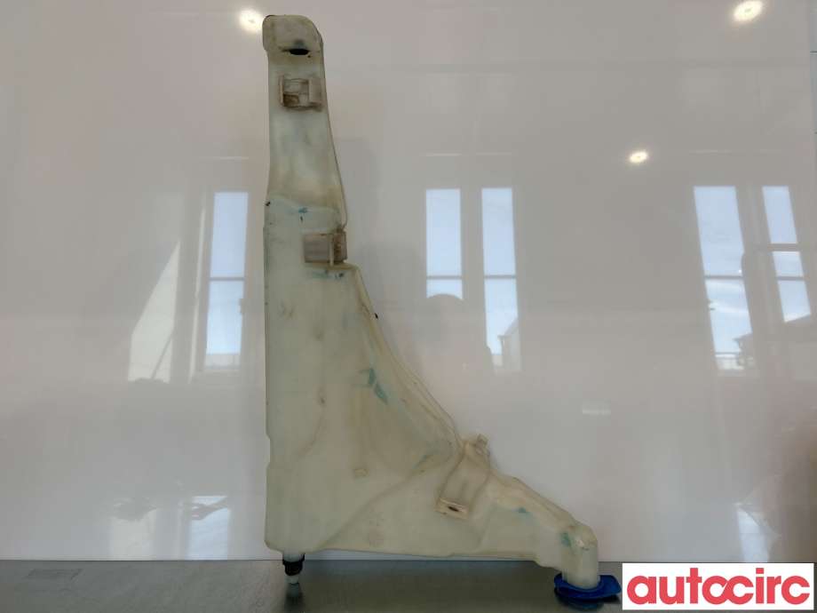 Spylertank til Audi A8 2010-2013 (Type III, Fase 1) (AUDI|4H0955453C|4H0955453B|4H0955451B)