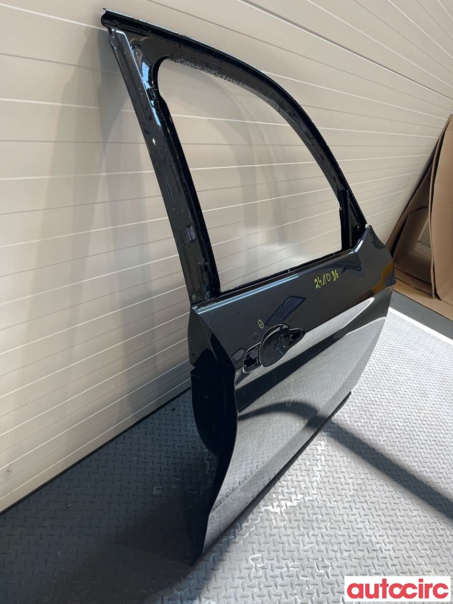 Dør høyre foran til BMW X1 2009-2015 (E84) (E84) (BMW|41009628746)
