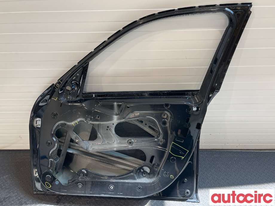 Dør høyre foran til BMW X1 2009-2015 (E84) (E84) (BMW|41009628746)