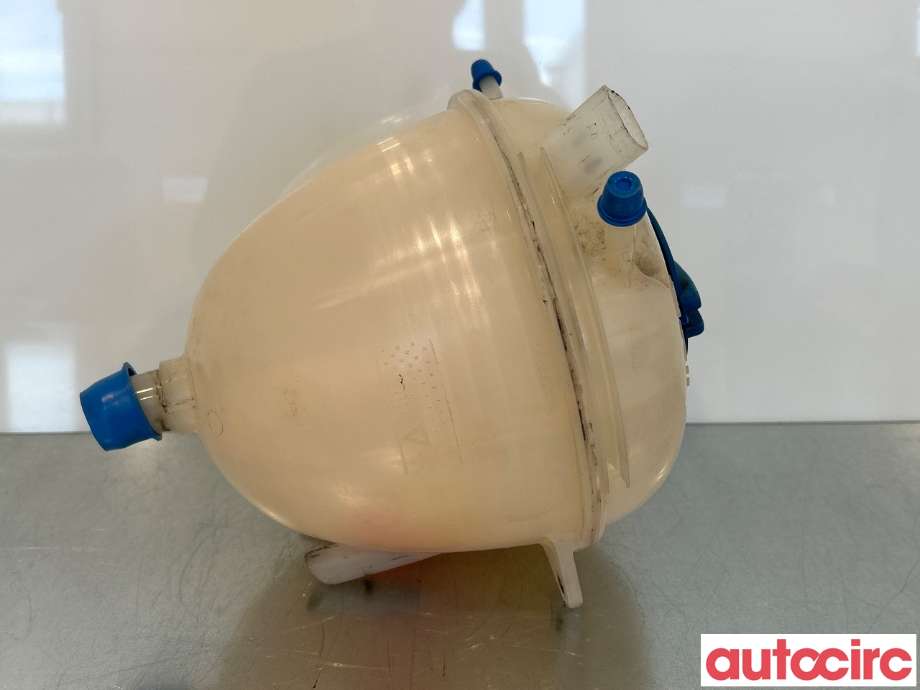 Ekspansjonstank til VW Transporter / Caravelle 2015-2019 (T6) (T6) (VOLKSWAGEN|7E0121407B)