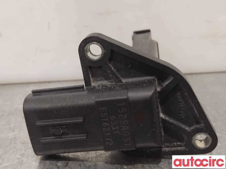 Luftmengde/luftmassemåler til Mitsubishi Outlander 2015-->> (Type III, Fase 2)  (MITSUBISHI|1525A052|E5T62172|1525A031)