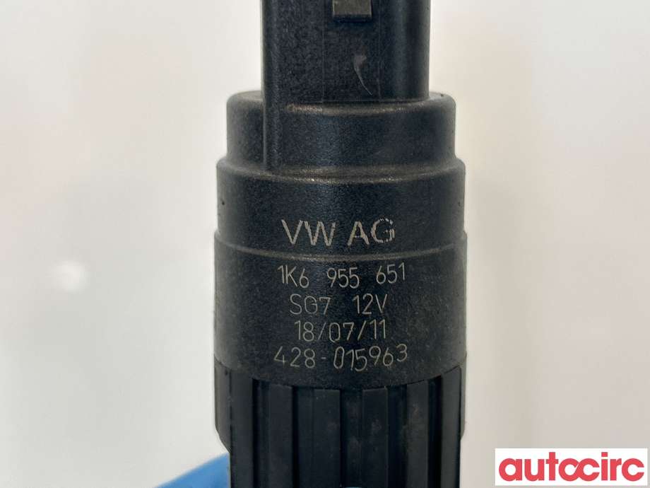 Spylerpumpe foran til VW Golf VI 2008-2012  (VOLKSWAGEN|1K6955651)
