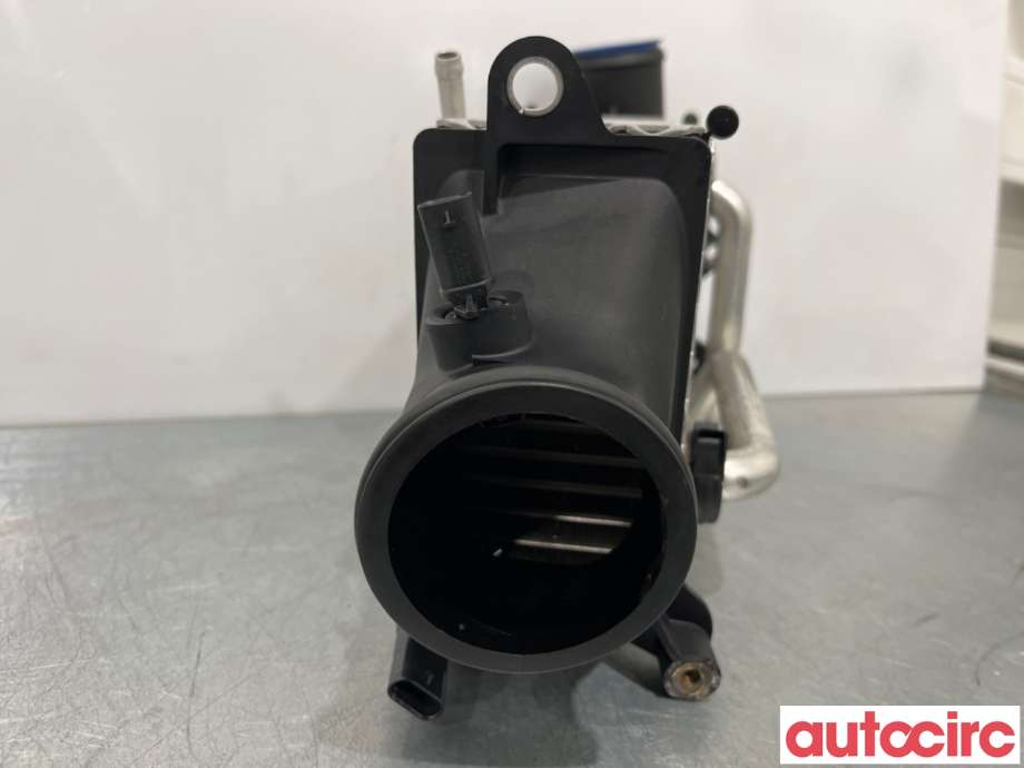 Intercooler til Mercedes C-Klasse 2014-2018 (Fase 1) (W205) (W205) (MERCEDES|A2740900414|CC153002)