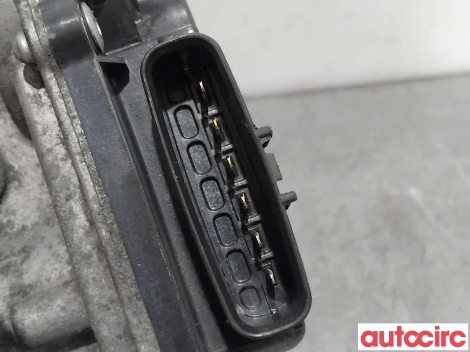 Spjeldhus til Toyota RAV4 2013-2015 (Type IV, Fase 1)  (TOYOTA|2203037050||22030-37050)