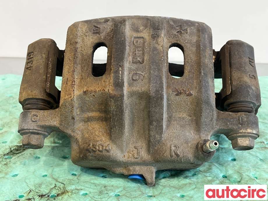 Bremsecaliper høyre foran til Mitsubishi Outlander 2015-->> (Type III, Fase 2)  (MITSUBISHI|MR370776|)