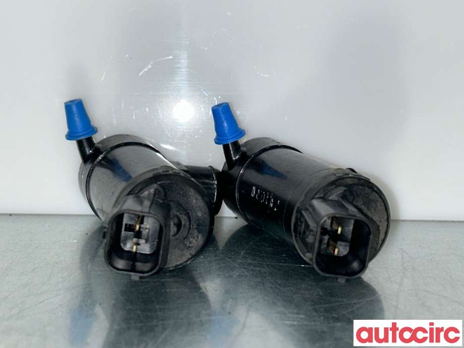 Spylerpumpe foran til Subaru Forester 2008-2013 (Type III)  (SUBARU|86611AG010|86611AG000|)