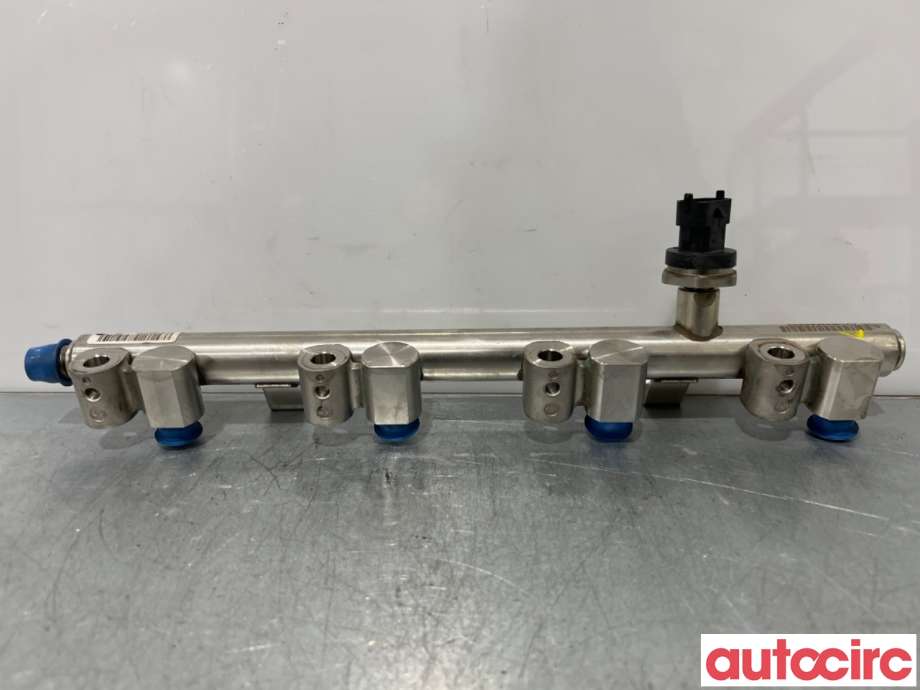 Dyseskinne (fuelrail) til Kia Cee