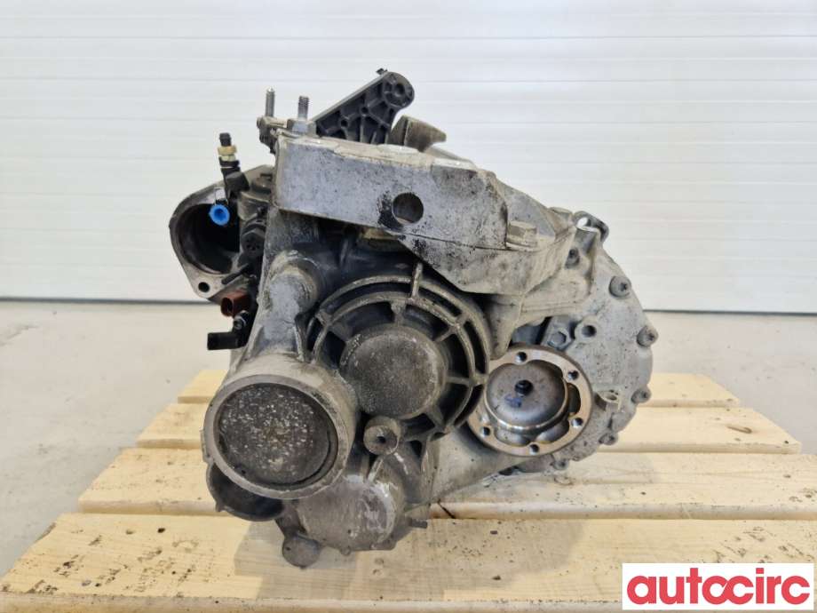 Girkasse manuell 6-trinn til VW Passat 2011-2015 (B7) (B7) (VOLKSWAGEN|02Q300013P|NFV|02Q300013PX)