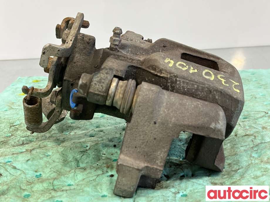 Bremsecaliper venstre bak til Mitsubishi Outlander 2015-->> (Type III, Fase 2)  (MITSUBISHI|4605B649|)