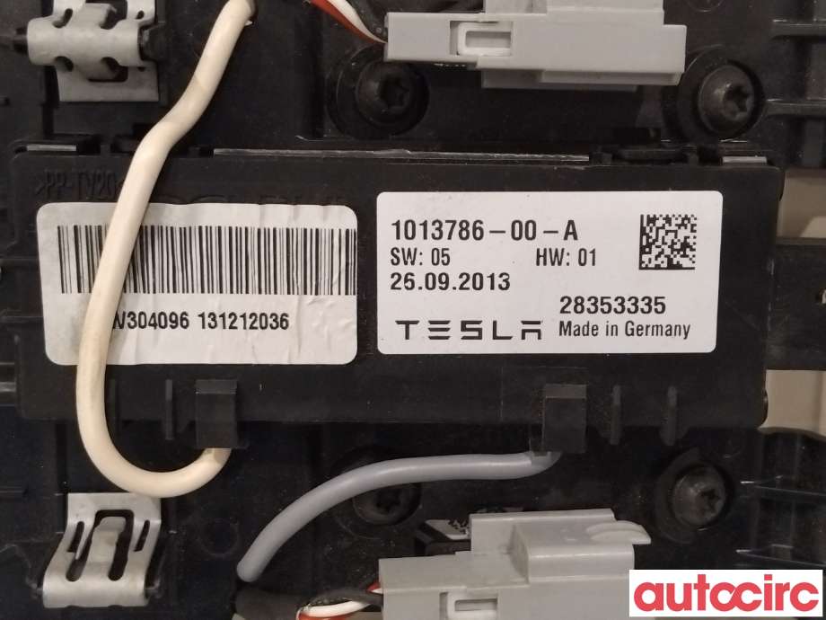 Styreenhet diverse til Tesla Model S 2013-2016 (Fase 1)  (TESLA|1004812-00-B|)